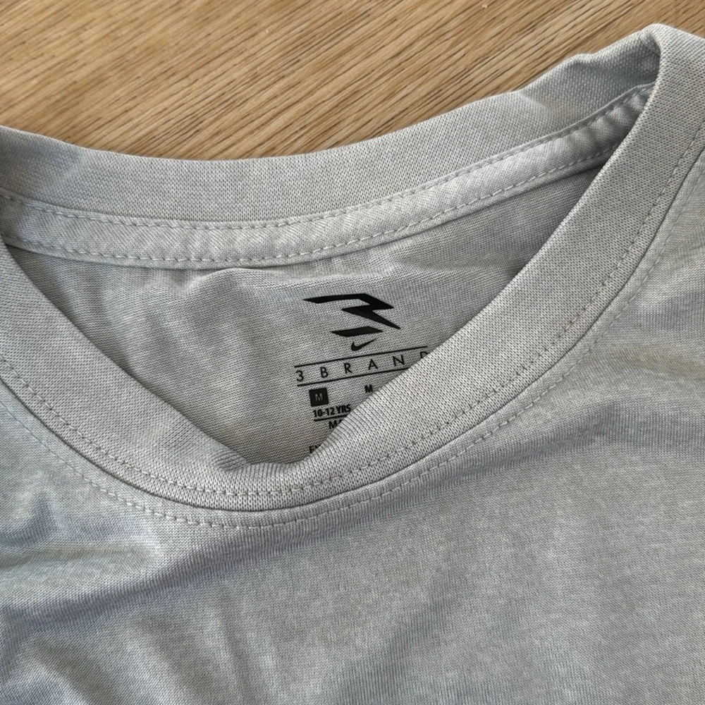 Boys tops